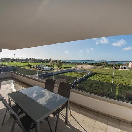 Adriatic Apartman *